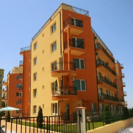 Apartment амадеус 19 *